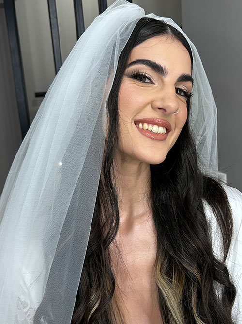 Πρόβα σε νυφικό μακιγιάζ